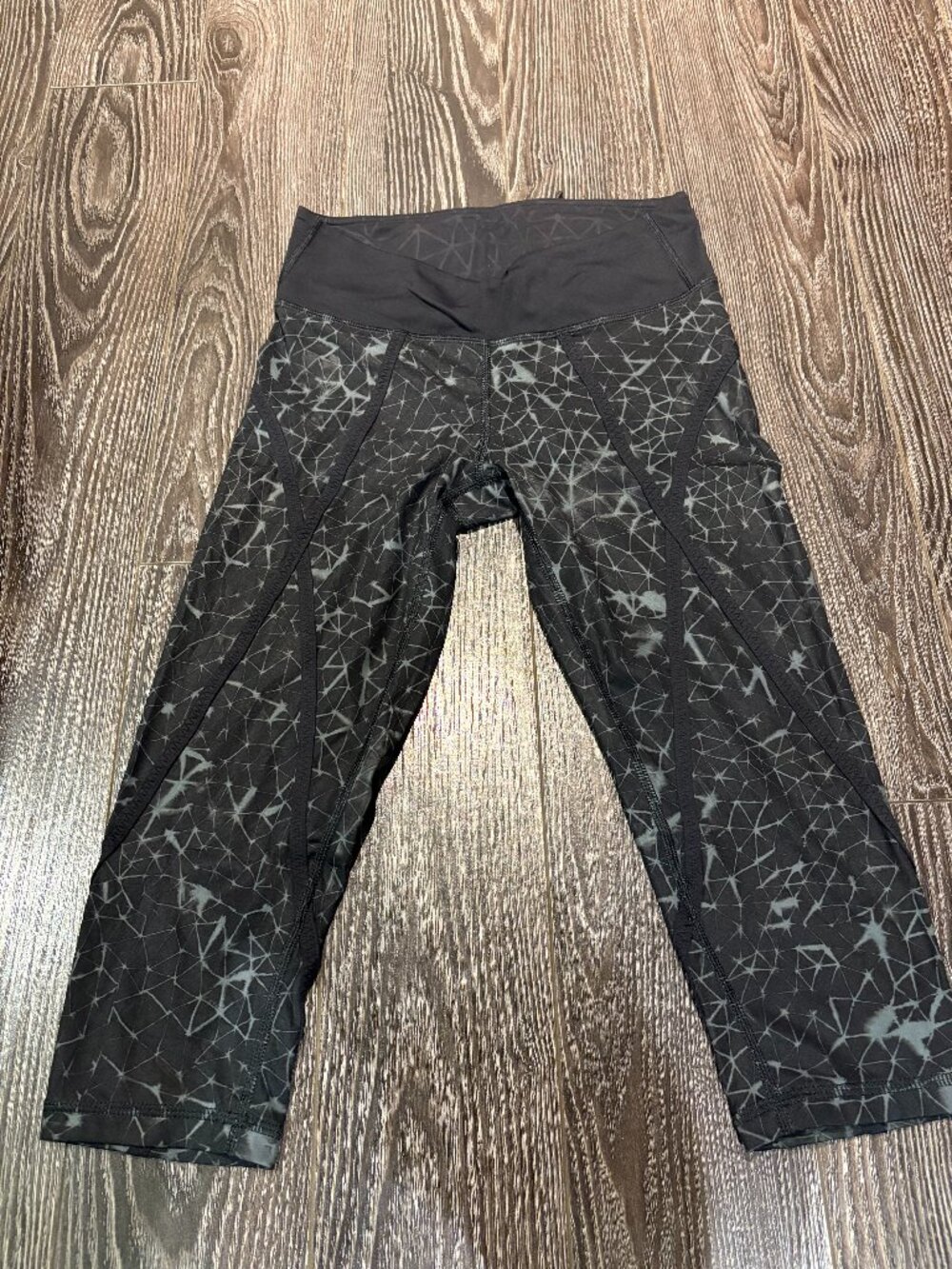 Lululemon Run: Inspire Crop II – Star Crushed Coal Black/Black